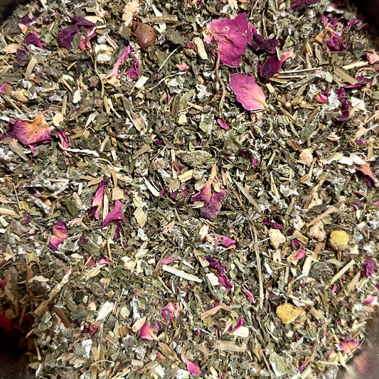 Pregnancy Tea with Raspberry Leaf